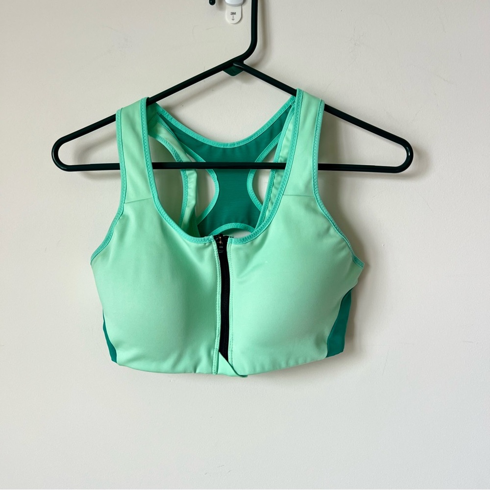 NIKE Dri-Fit High Support Impact Zippered Front Sports Bra—SZ. Medium - Picture 16 of 17